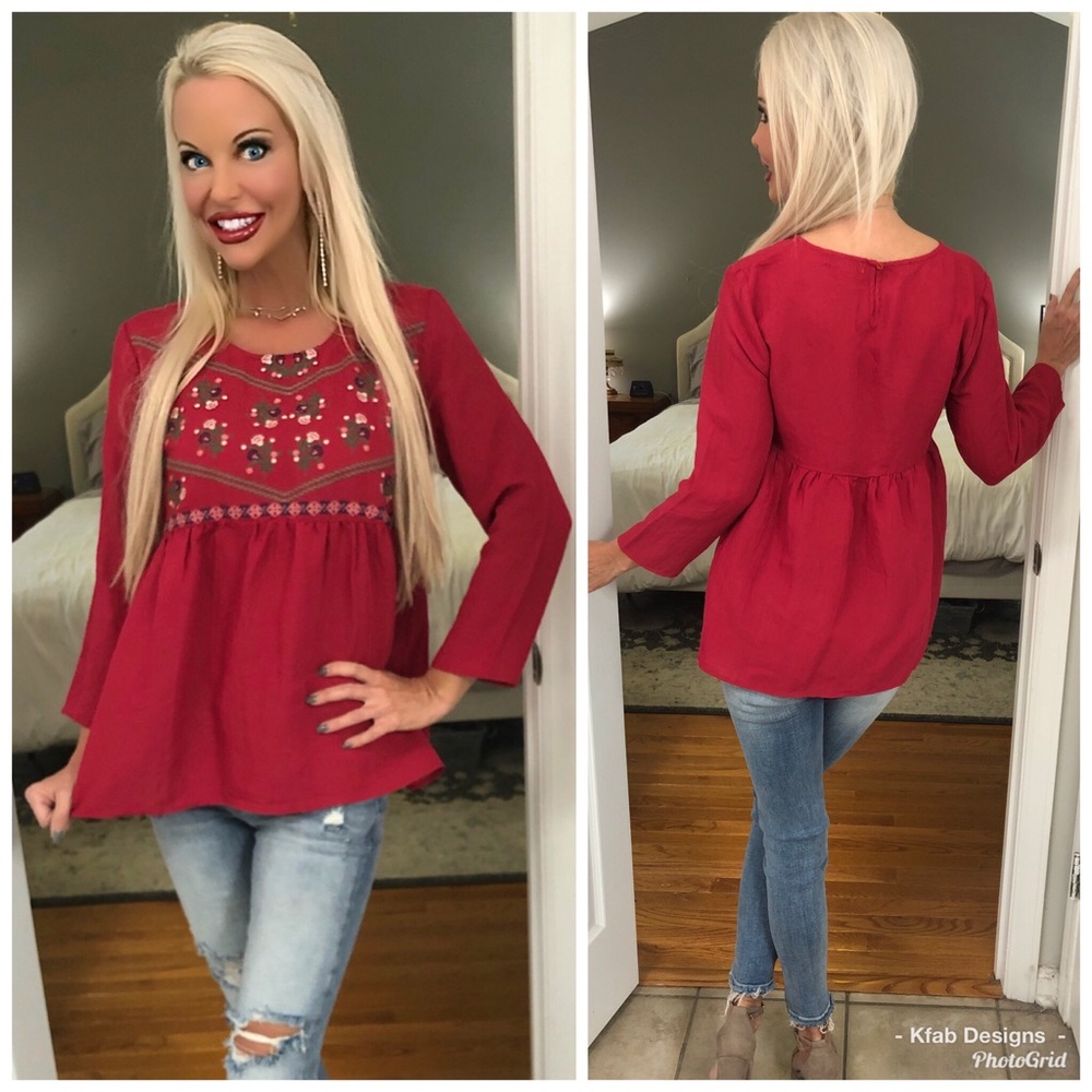 ❤️LAST 1! ❤️ Gorgeous Embroidered Top! - Picture 4 of 4